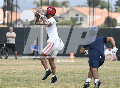 Thumbnail 3 in Mater Dei vs. Warren (Battle At The Beach) photogallery.