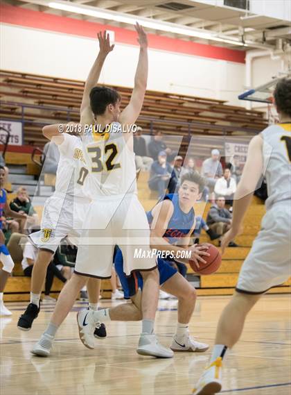 Thumbnail 1 in Legend vs. Thomas Jefferson photogallery.