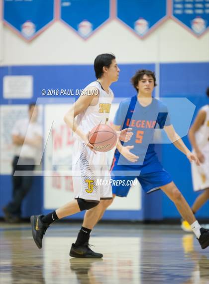 Thumbnail 2 in Legend vs. Thomas Jefferson photogallery.