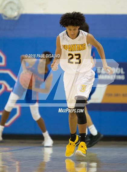 Thumbnail 2 in Legend vs. Thomas Jefferson photogallery.