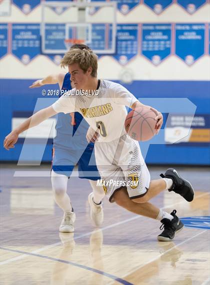 Thumbnail 2 in Legend vs. Thomas Jefferson photogallery.