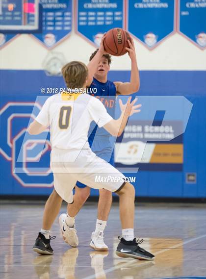 Thumbnail 1 in Legend vs. Thomas Jefferson photogallery.