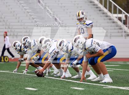 Thumbnail 1 in Brock vs Jim Ned (UIL Class 3A Region Semi-Final) photogallery.