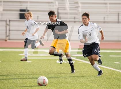 Thumbnail 2 in California Military Institute vs. Citrus Hill photogallery.