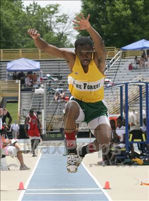 Thumbnail 1 in NCHSAA 4A State Championships (Boys Field Events) photogallery.