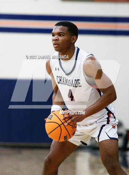 Thumbnail 2 in Calabasas @ Chaminade (8th Annual West Valley Tip-Off Classic) photogallery.