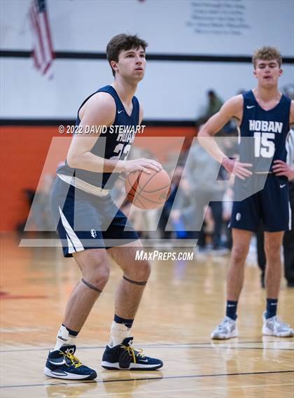 Thumbnail 2 in Archbishop Hoban vs. GlenOak photogallery.