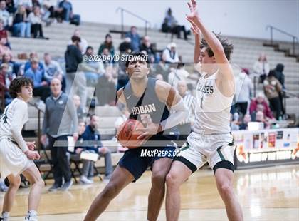 Thumbnail 2 in Archbishop Hoban vs. GlenOak photogallery.