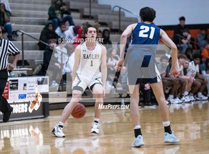 Thumbnail 1 in Archbishop Hoban vs. GlenOak photogallery.