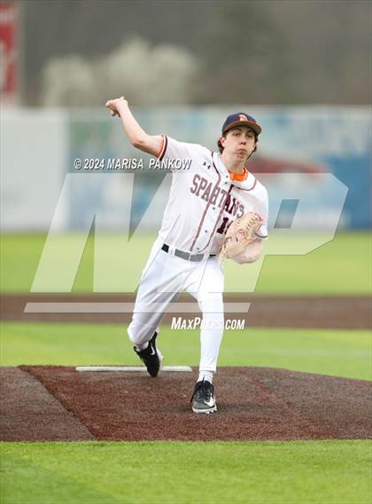 Thumbnail 1 in Auburn vs East Syracuse Minoa photogallery.