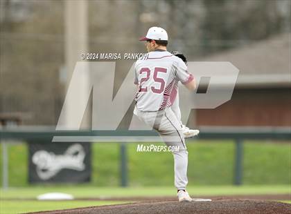 Thumbnail 3 in Auburn vs East Syracuse Minoa photogallery.
