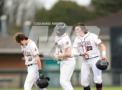 Thumbnail 3 in Auburn vs East Syracuse Minoa photogallery.
