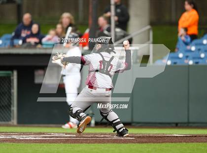 Thumbnail 2 in Auburn vs East Syracuse Minoa photogallery.