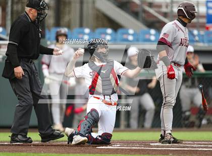 Thumbnail 3 in Auburn vs East Syracuse Minoa photogallery.