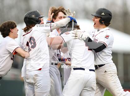 Thumbnail 2 in Auburn vs East Syracuse Minoa photogallery.