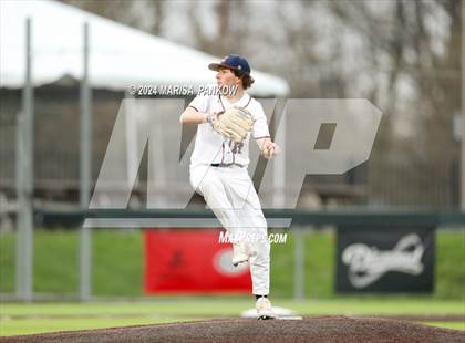 Thumbnail 1 in Auburn vs East Syracuse Minoa photogallery.