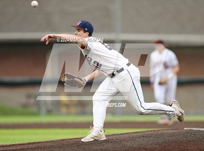 Thumbnail 2 in Auburn vs East Syracuse Minoa photogallery.