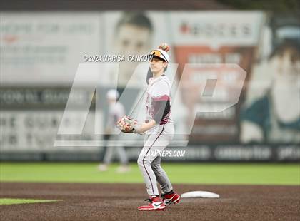 Thumbnail 2 in Auburn vs East Syracuse Minoa photogallery.