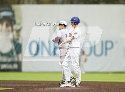 Thumbnail 2 in Auburn vs East Syracuse Minoa photogallery.