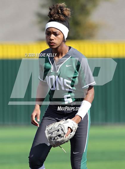 Thumbnail 2 in Keller @ Frisco Reedy Softball photogallery.