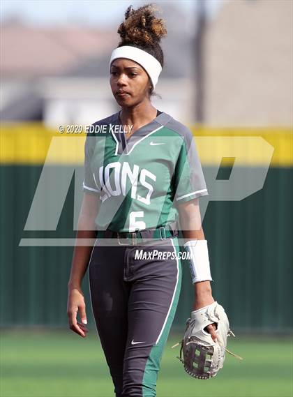 Thumbnail 1 in Keller @ Frisco Reedy Softball photogallery.