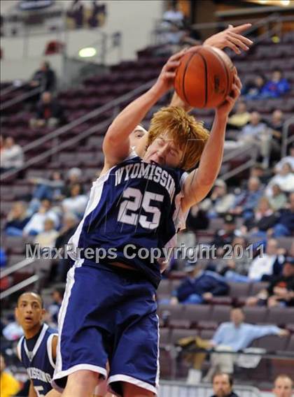 Thumbnail 1 in Wyomissing vs. Delone Catholic (D3 Semifinals) photogallery.