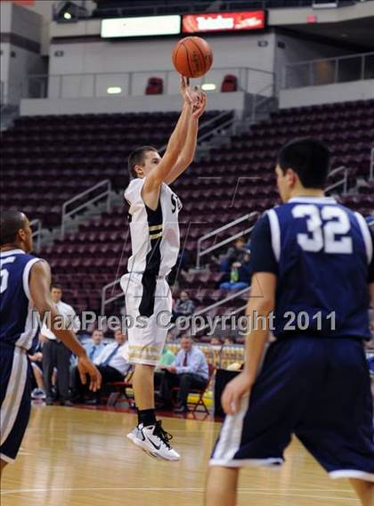 Thumbnail 2 in Wyomissing vs. Delone Catholic (D3 Semifinals) photogallery.