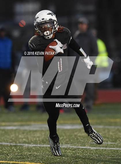 Thumbnail 2 in New Canaan vs. Windsor (CIAC Class L Final) photogallery.