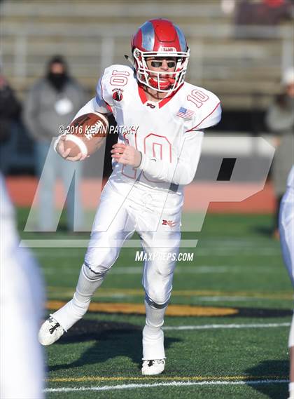 Thumbnail 2 in New Canaan vs. Windsor (CIAC Class L Final) photogallery.