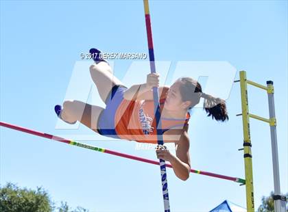 Thumbnail 1 in CIF CCS Trials (Pole Vault) photogallery.