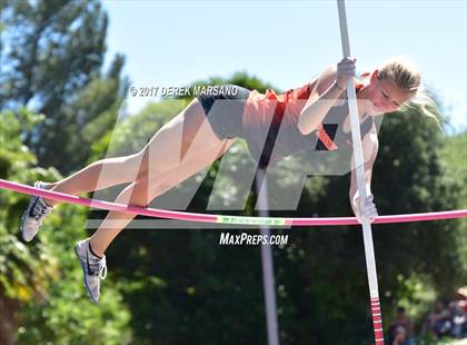 Thumbnail 3 in CIF CCS Trials (Pole Vault) photogallery.