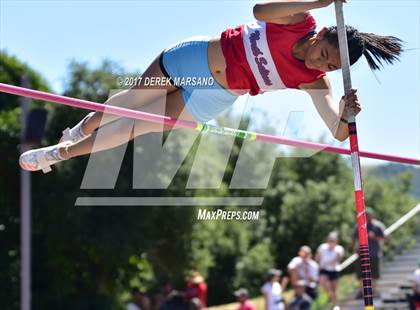Thumbnail 1 in CIF CCS Trials (Pole Vault) photogallery.