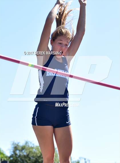Thumbnail 3 in CIF CCS Trials (Pole Vault) photogallery.