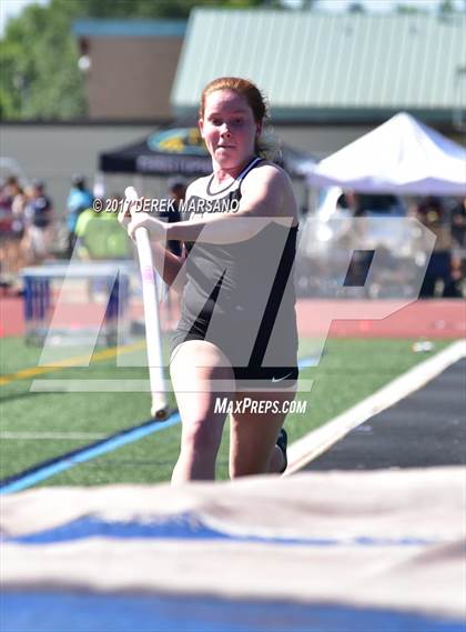 Thumbnail 1 in CIF CCS Trials (Pole Vault) photogallery.