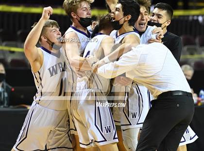 Thumbnail 1 in Limon vs. Wray (CHSAA 2A State Final) photogallery.