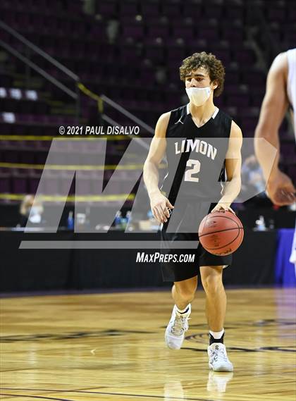Thumbnail 2 in Limon vs. Wray (CHSAA 2A State Final) photogallery.