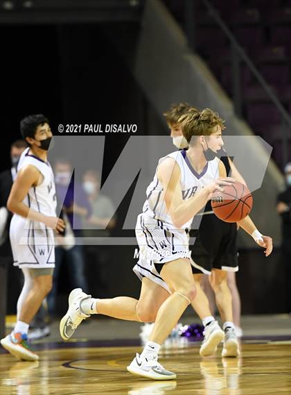 Thumbnail 1 in Limon vs. Wray (CHSAA 2A State Final) photogallery.