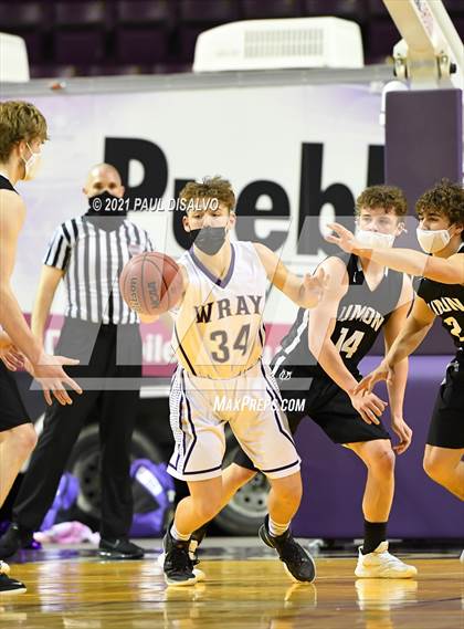 Thumbnail 2 in Limon vs. Wray (CHSAA 2A State Final) photogallery.