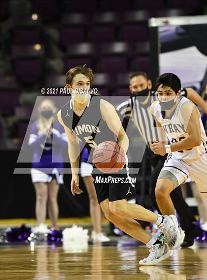 Thumbnail 3 in Limon vs. Wray (CHSAA 2A State Final) photogallery.