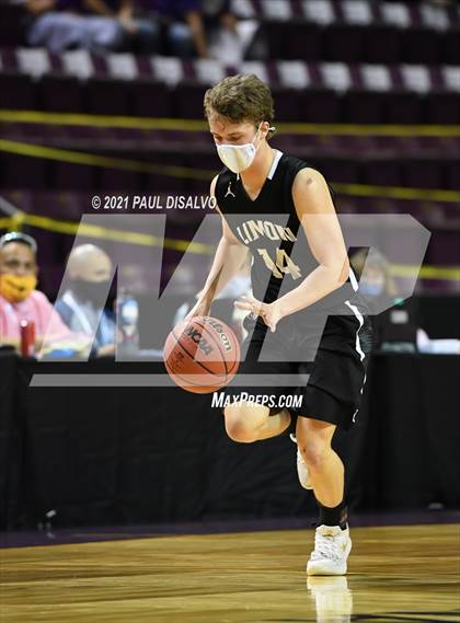 Thumbnail 1 in Limon vs. Wray (CHSAA 2A State Final) photogallery.