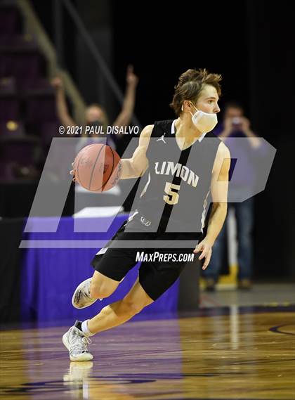 Thumbnail 2 in Limon vs. Wray (CHSAA 2A State Final) photogallery.