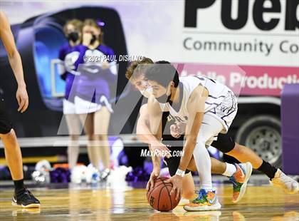 Thumbnail 2 in Limon vs. Wray (CHSAA 2A State Final) photogallery.