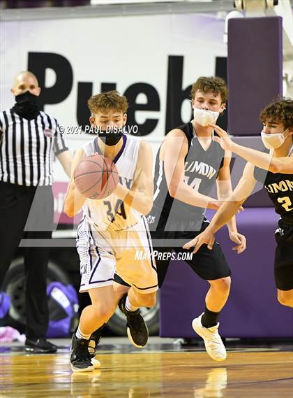 Thumbnail 1 in Limon vs. Wray (CHSAA 2A State Final) photogallery.