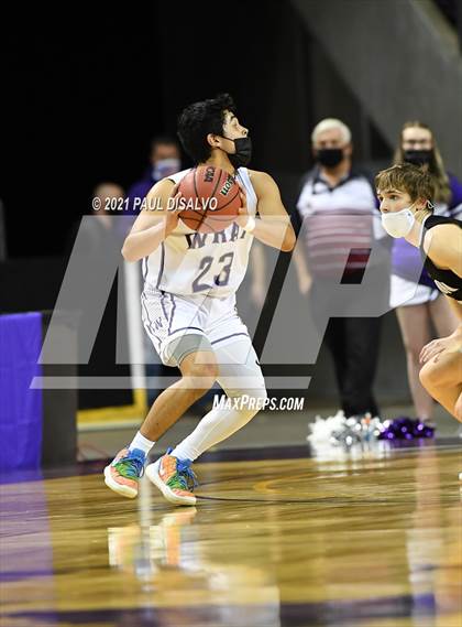 Thumbnail 2 in Limon vs. Wray (CHSAA 2A State Final) photogallery.