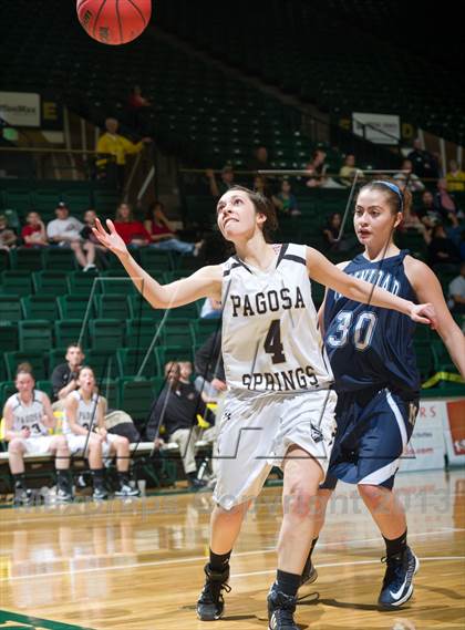 Thumbnail 1 in Trinidad vs. Pagosa Springs (CHSAA 3A Consolation Semifinal) photogallery.