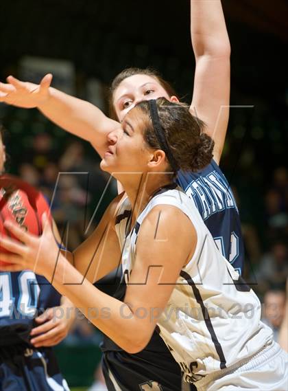 Thumbnail 3 in Trinidad vs. Pagosa Springs (CHSAA 3A Consolation Semifinal) photogallery.