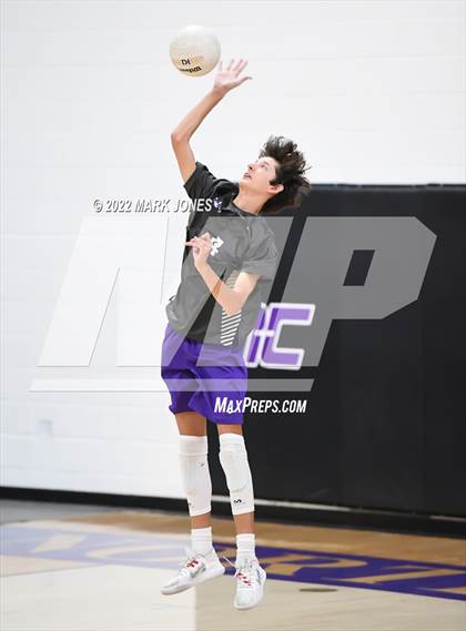 Thumbnail 1 in Notre Dame Prep @ Northwest Christian (Senior Night) photogallery.