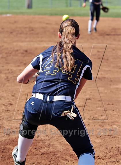 Thumbnail 2 in Lenoir City vs. Seymour photogallery.