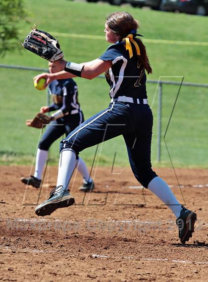 Thumbnail 1 in Lenoir City vs. Seymour photogallery.