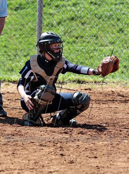 Thumbnail 3 in Lenoir City vs. Seymour photogallery.